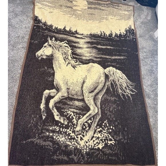 Lintex International Other - 76x50" LINTEX INTERNATIONAL Spain Horse Reversible Blanket Throw VNTG